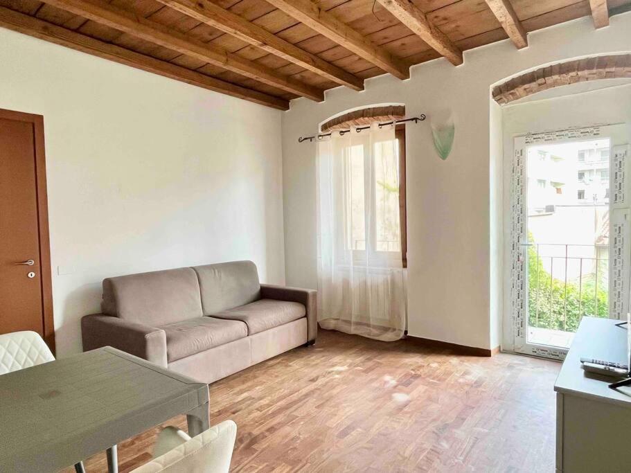 Suite In Bg Centro Con Netflix Bergamo Buitenkant foto